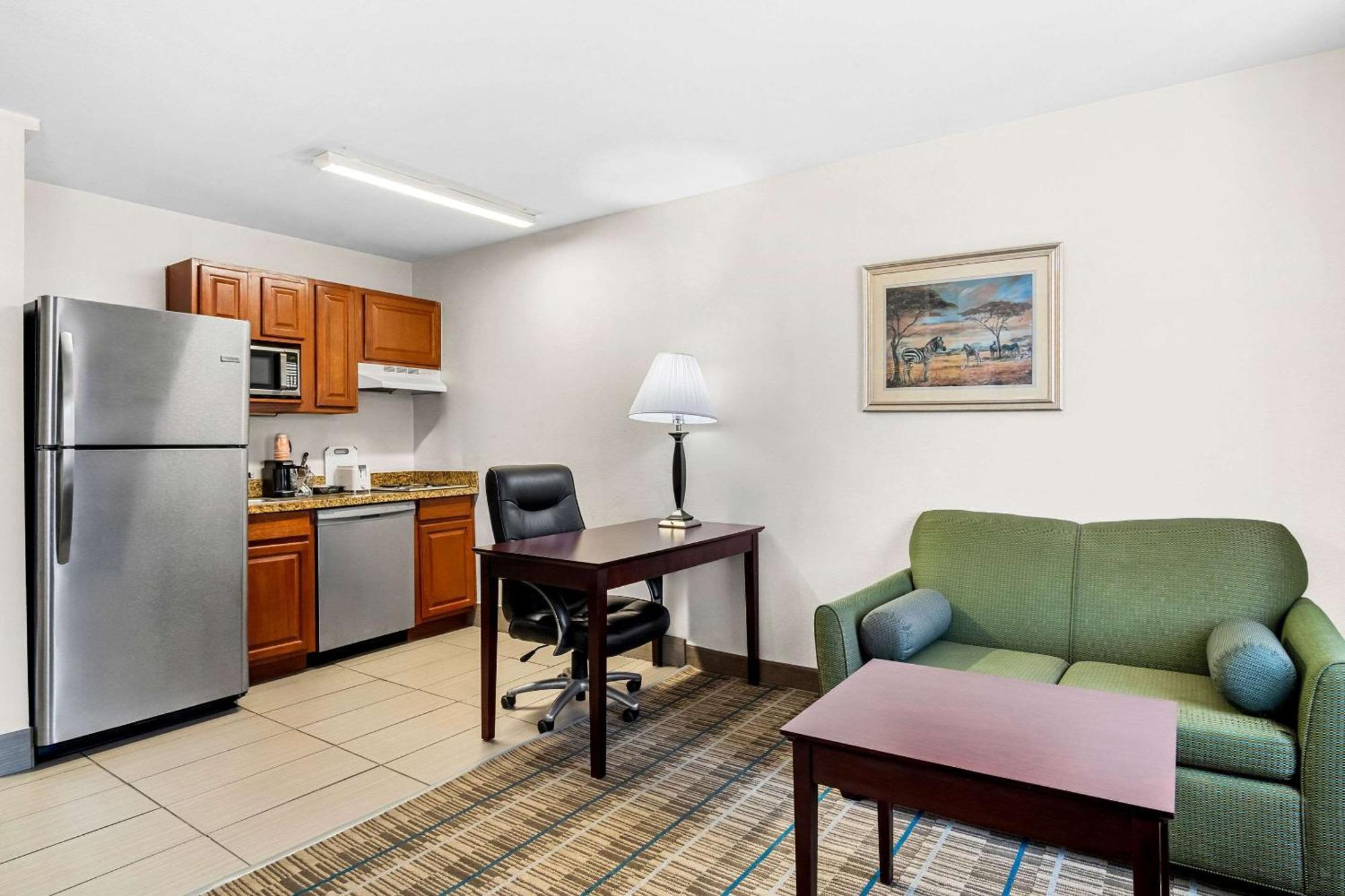 Mainstay Suites Addison-Dallas Εξωτερικό φωτογραφία