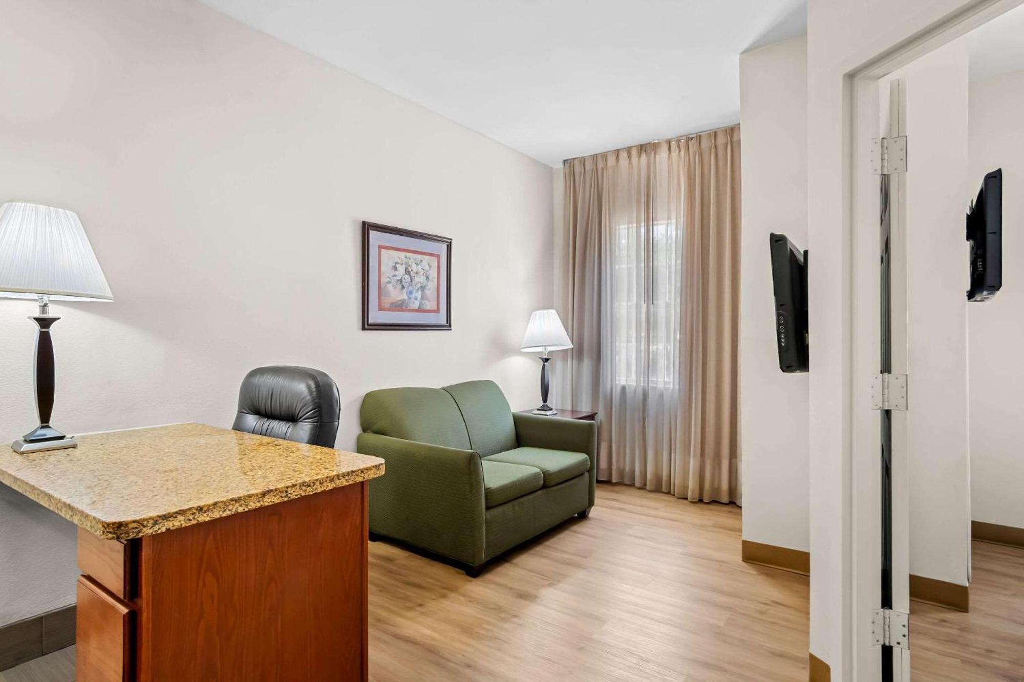 Mainstay Suites Addison-Dallas Εξωτερικό φωτογραφία