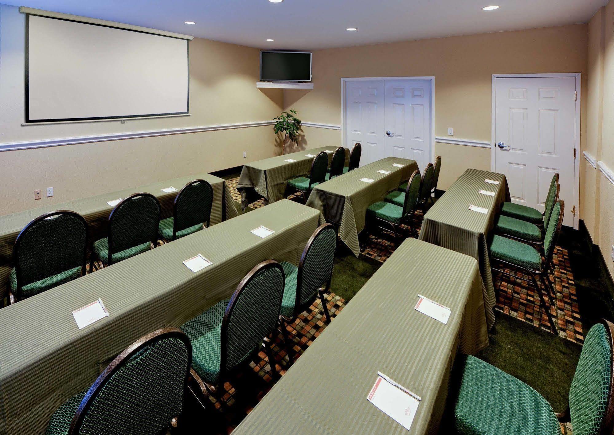Mainstay Suites Addison-Dallas Εξωτερικό φωτογραφία